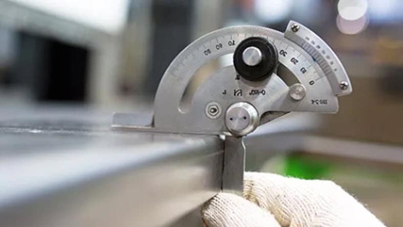 Sheet metal bend calculations