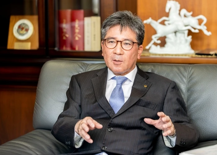 株式会社十川ゴムの十川利男代表取締役社長