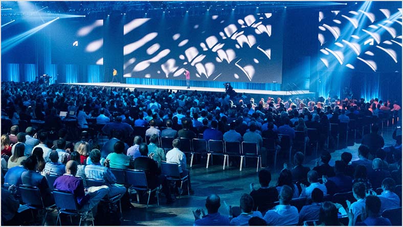 lights in Omnia Nightclub at Caesars Palace