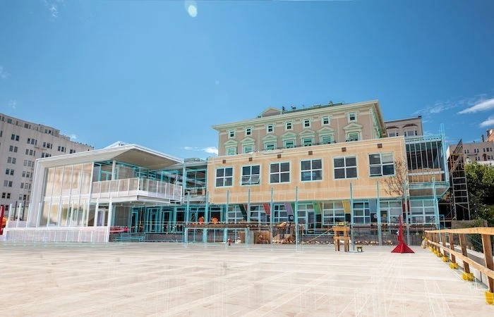 building with BIM and digital twin overlay