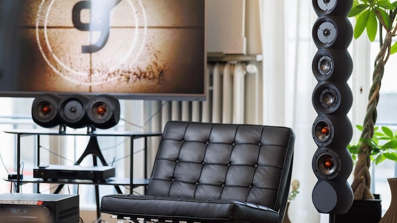 Living room set up with Infinite Acoustic speakers.