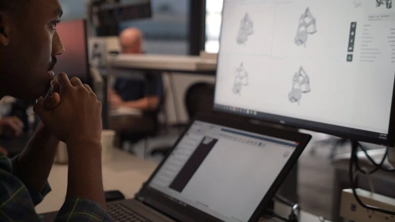 Software für Generatives Design fördert eine völlige neue Art der Zusammenarbeit zwischen Ingenieuren und Computern und macht bisher unmögliche Konzepte möglich.