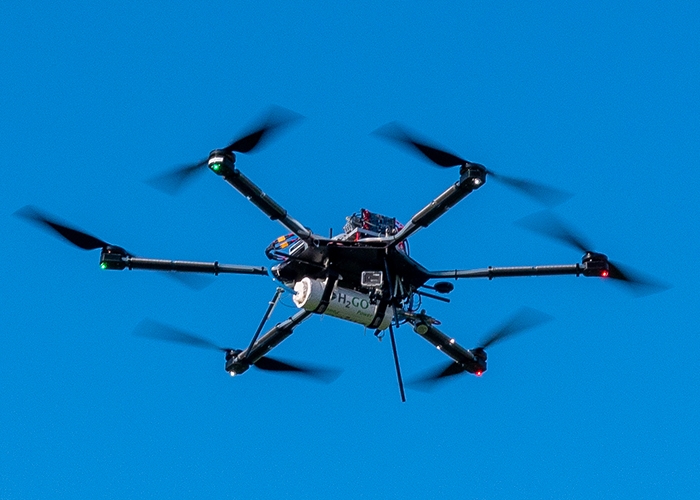 H2GO's hydrogen reactor has been scaled for drone applications using Fusion 360, CFD, and 3ds Max. 