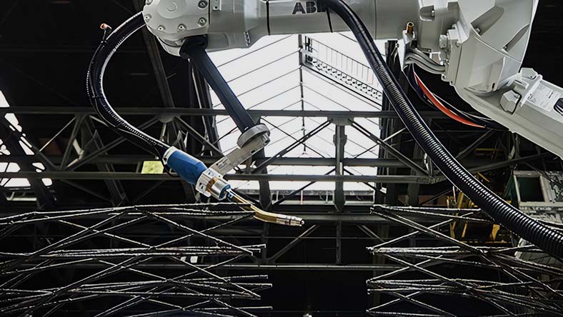 Autonomous 3D-printing robots