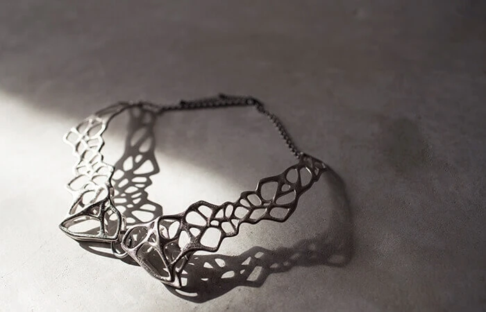 佐藤愛 ジュエリー デザイナー Helix Ring