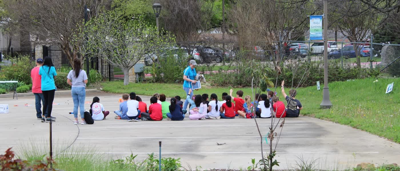 Students learning about the UTRWD water system