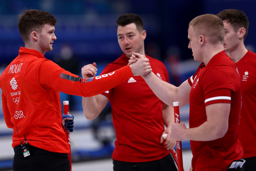 Six of the best puts Team Mouat one win from top spot | Team GB
