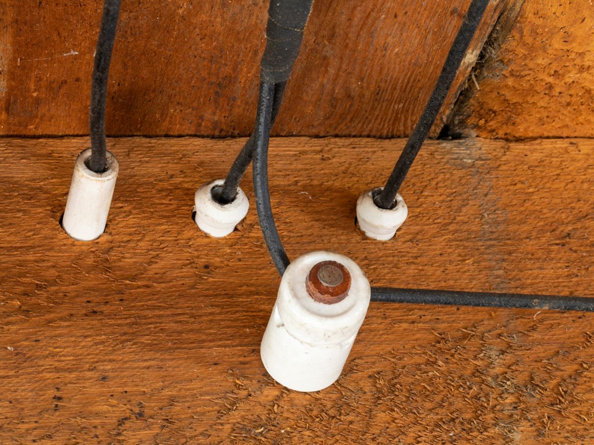 Old Home Wiring: Is It Safe? | Touchstone Energy Cooperatives