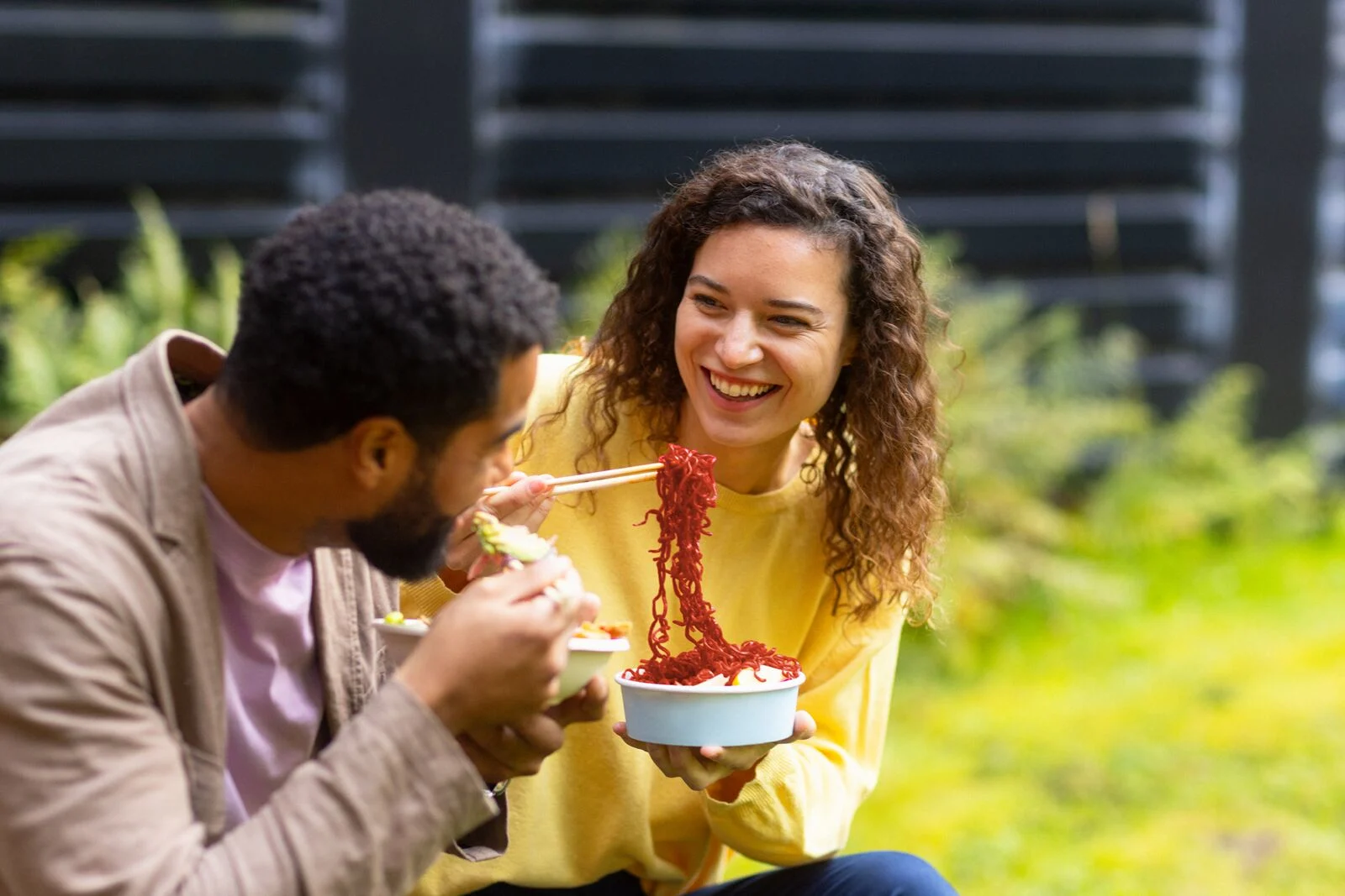 large-Oterra-noodles-outside2-couple-LS-1125