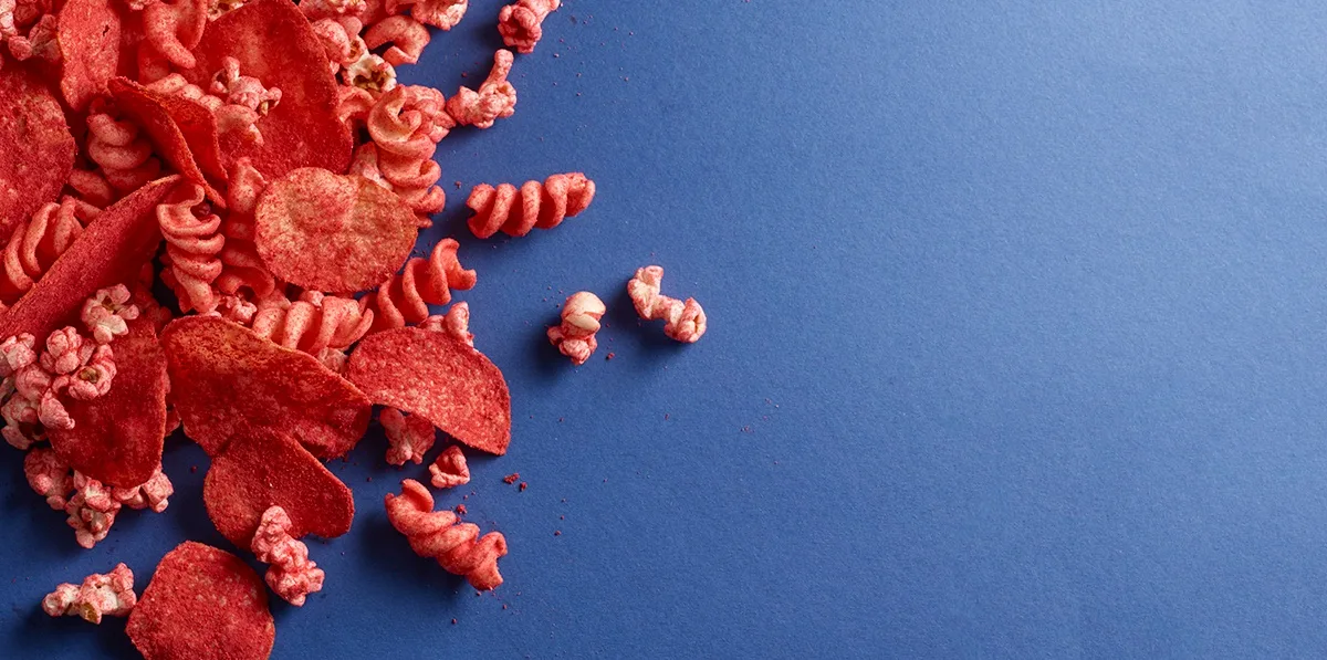 Red savory snack