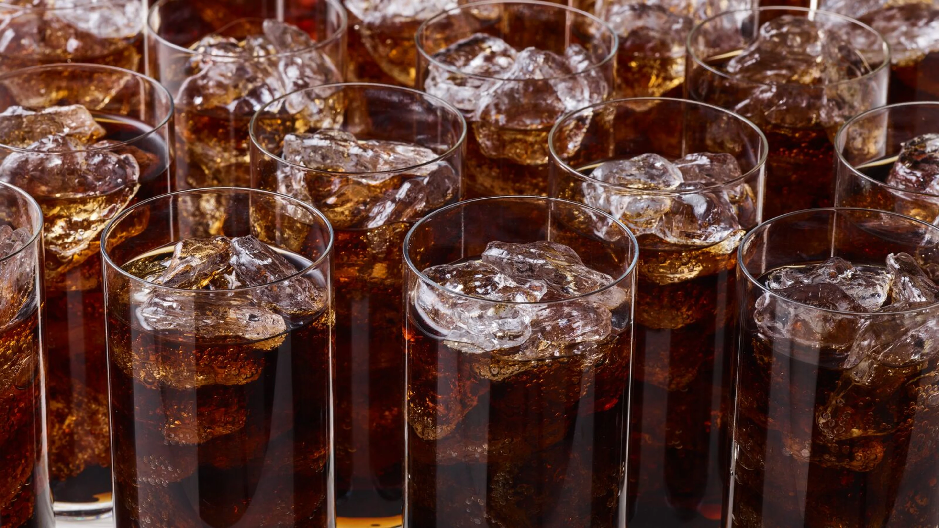large-Oterra-Brown-Burnt sugar-Cola-ice cubes-wp-1121