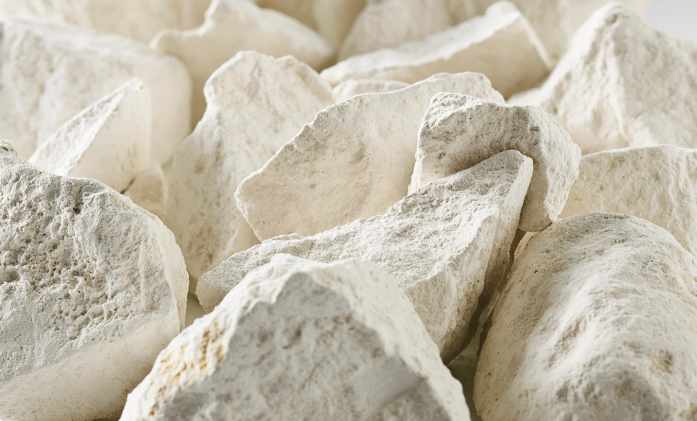 Oterra-calcium-carbonate-wallpaper 0818