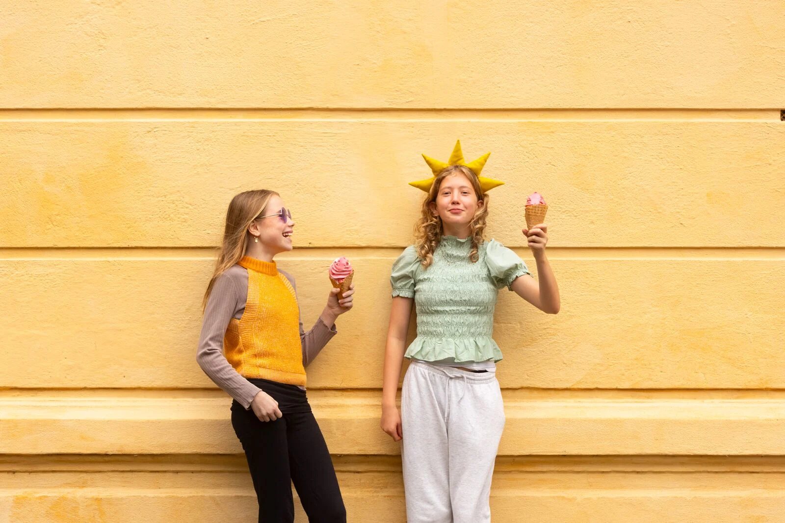 large-Oterra-ice cream-cones-liberty-teenagers-LS-1125