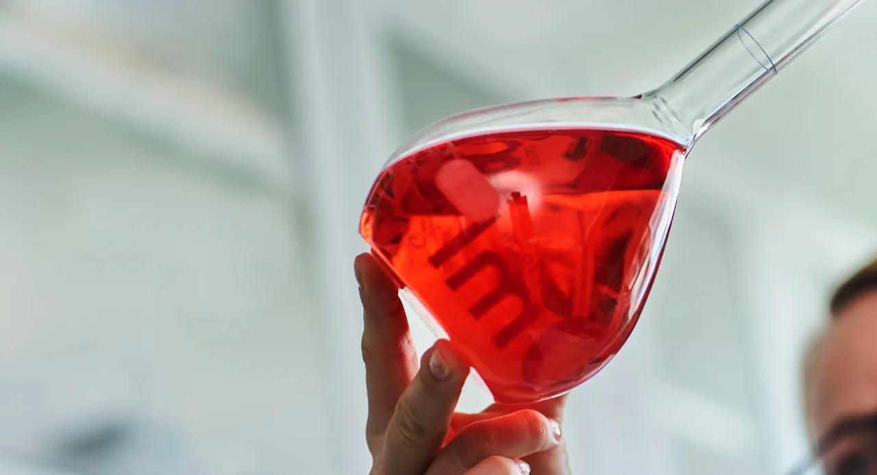 08-B-IMAGE cropped Module4 Oterra-lab-Hansen-sweet-potato edited2