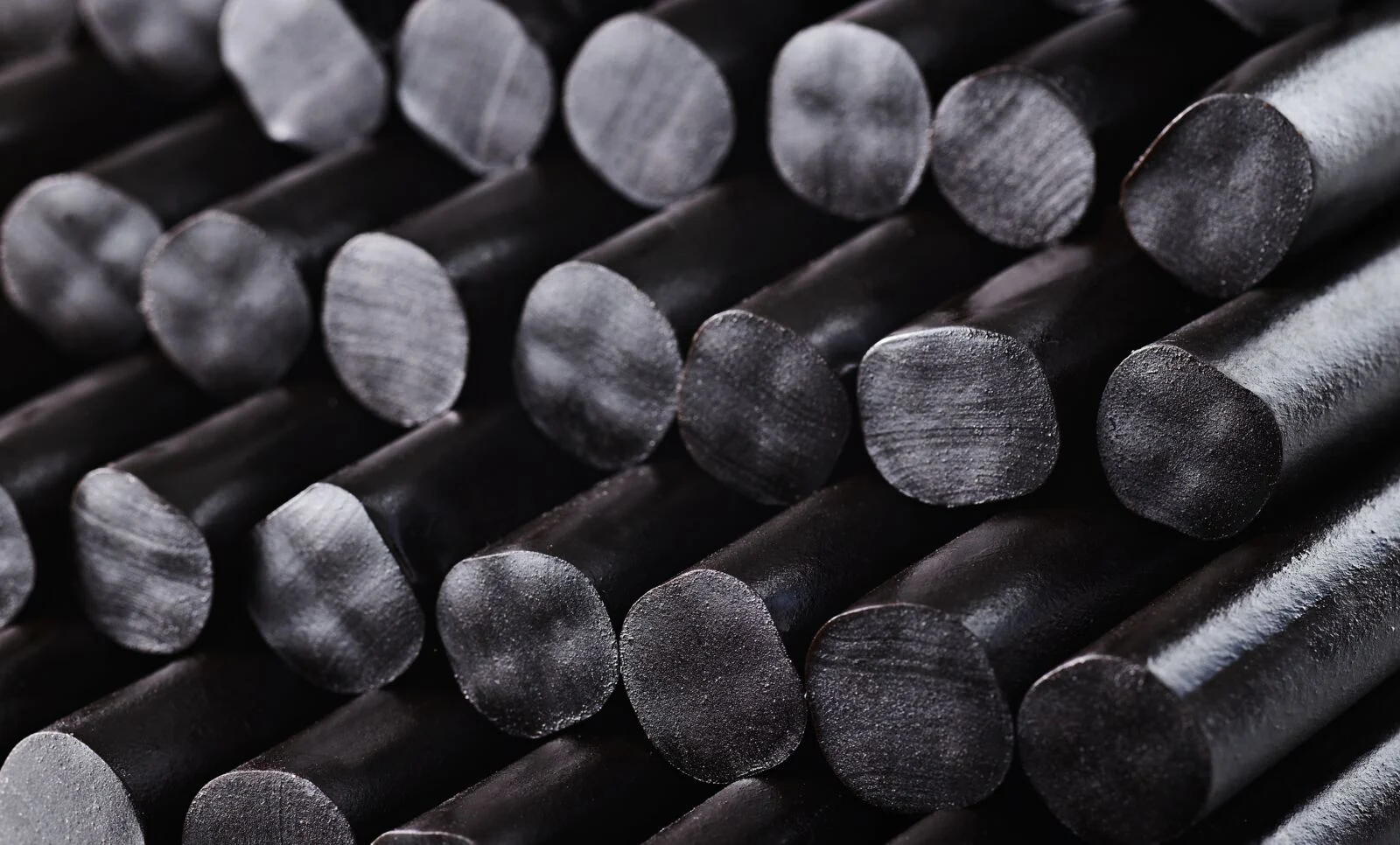 large-Oterra-peat-black-liqourice-wp-0820