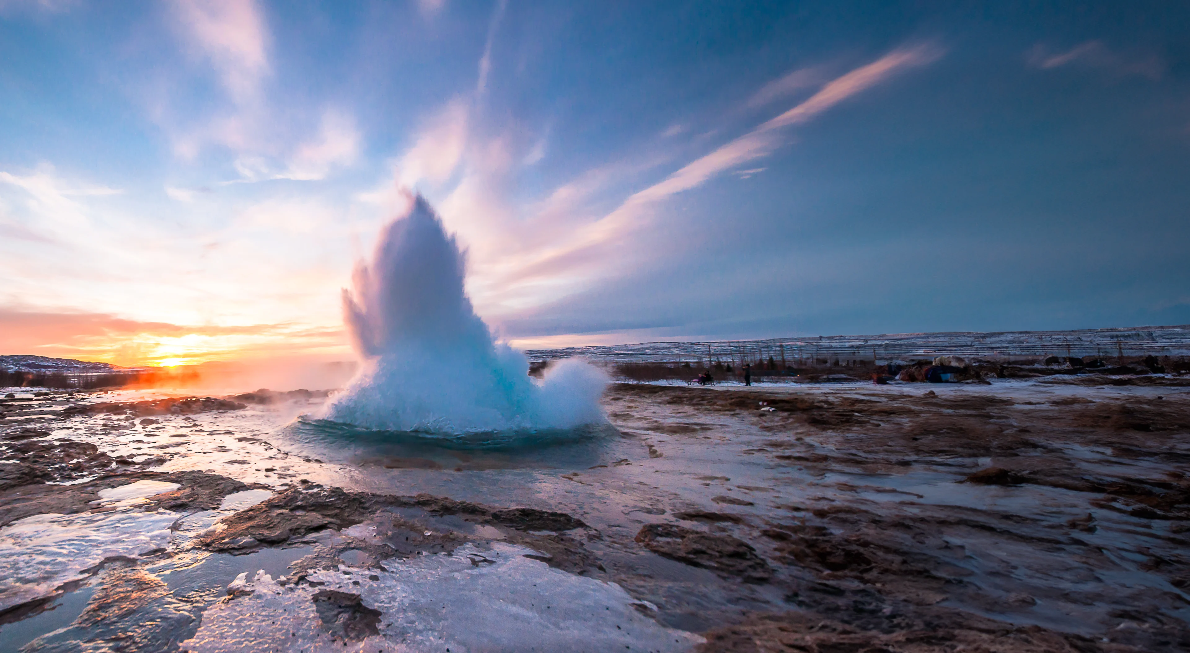 Oterra Arctic-Blue-Iceland-Geyser enlarged
