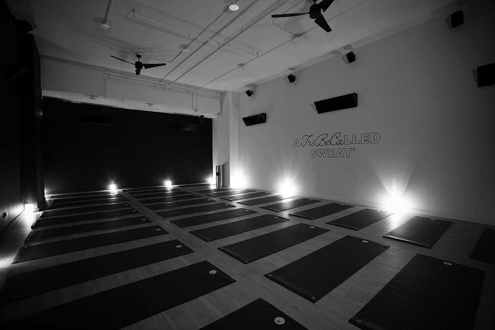 Y7 Yoga Is for People Who Hate Yoga