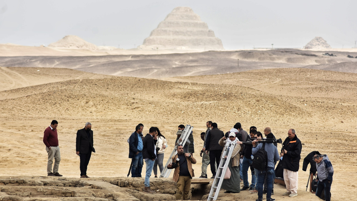 Egypt Displays Recently Discovered Ancient Tombs in Saqqara