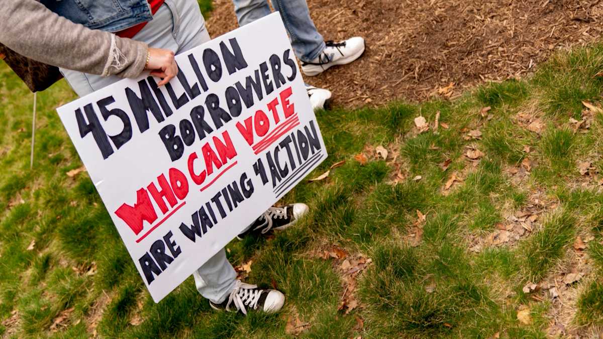 U S To Cancel At Least 10 000 In Student Loan Debt For Those Earning 