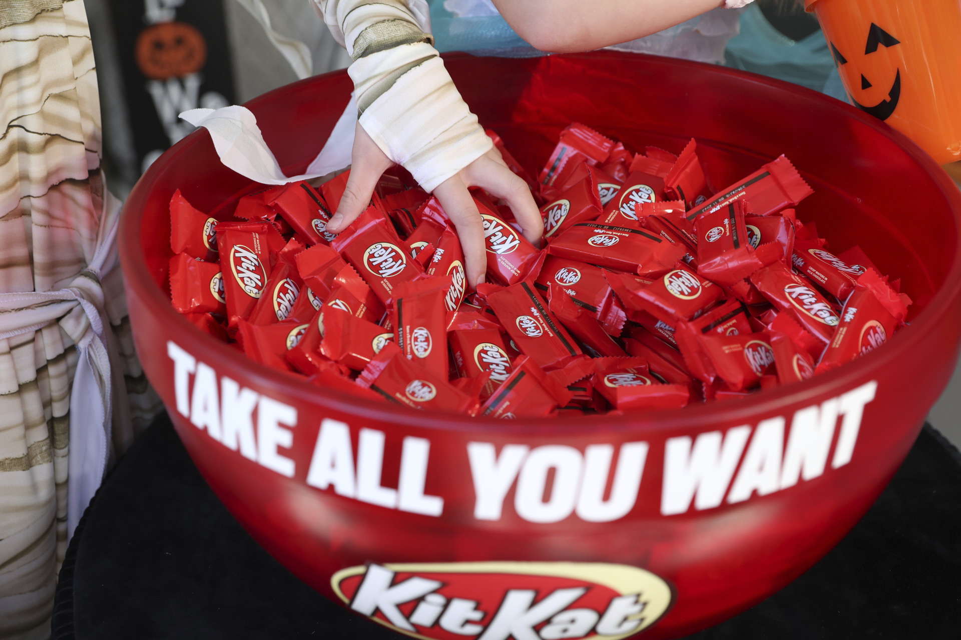 Kit Kat Thins Are Hitting Shelves Next Month