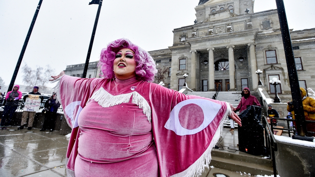 Montana First to Ban People Dressed in Drag From Reading to Children in Schools, Libraries