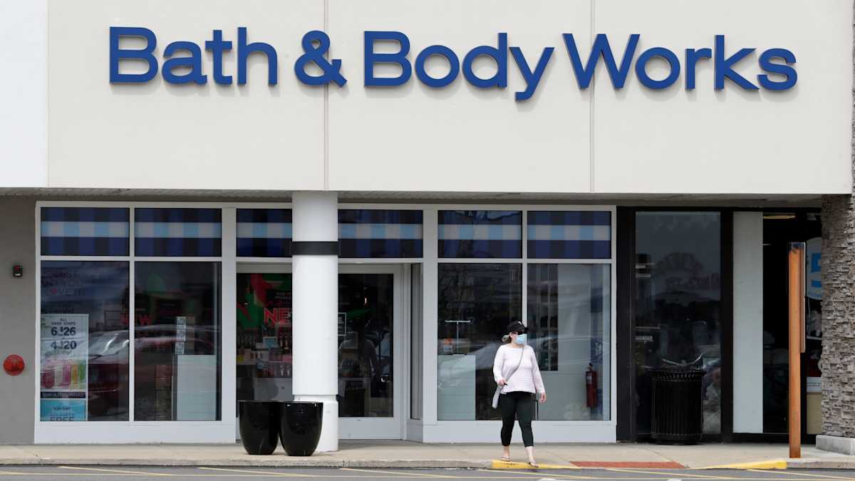 Bath & Body Works Hiring 30,000 Seasonal Employees