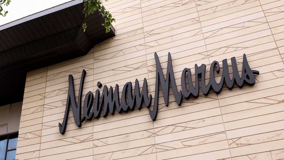 Neiman Marcus CEO Very Cautiously Optimistic For Holiday Season neiman-marcus-ceo-very-cautiously-optimistic-for-holiday-season