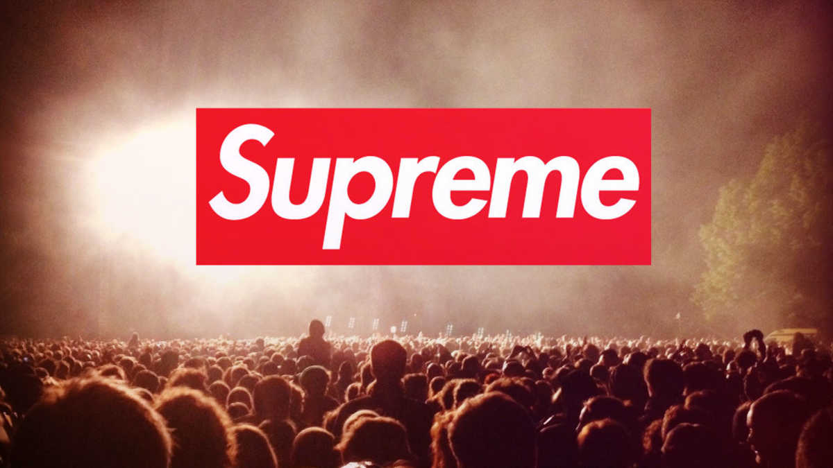 50+] Supreme Wallpaper