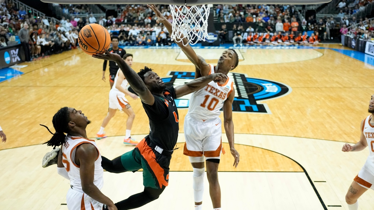 Miller, Wong Rally Miami Past Texas 88-81 for First Final Four