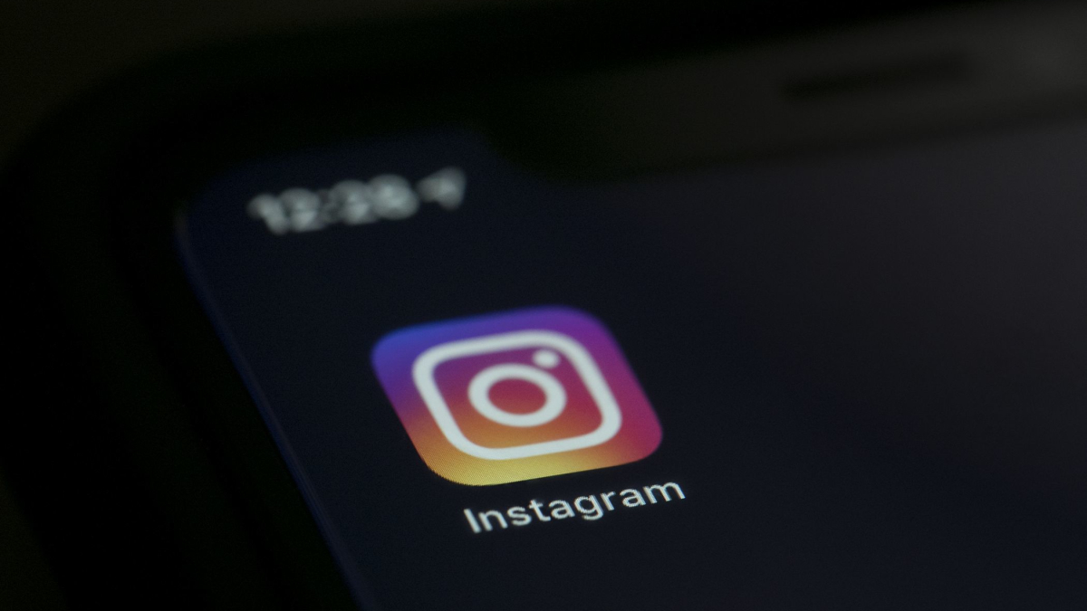 AGs Urge Facebook to Drop 'Instagram for Kids' Proposal