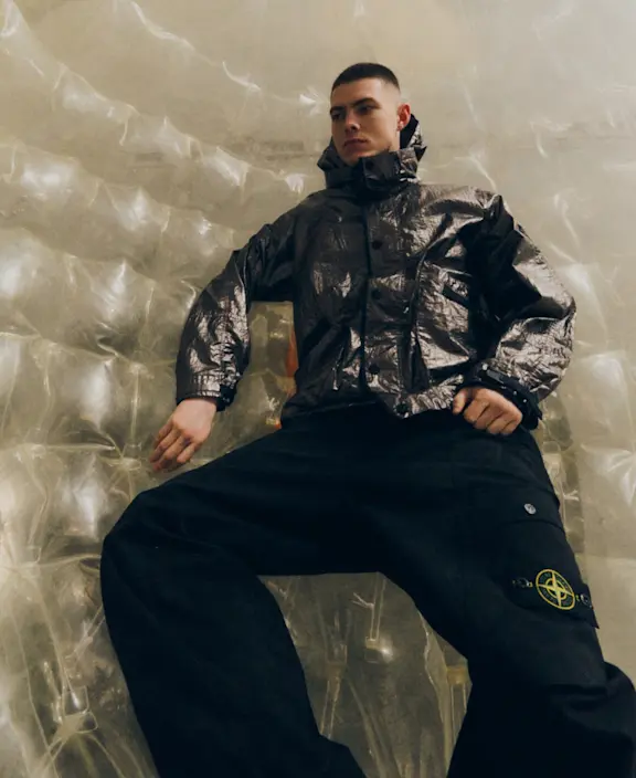 EDITORIALS - SS25 - IN FOCUS - STONE ISLAND - FEATURE - GRID - ROW2 - iMG6 - IMG