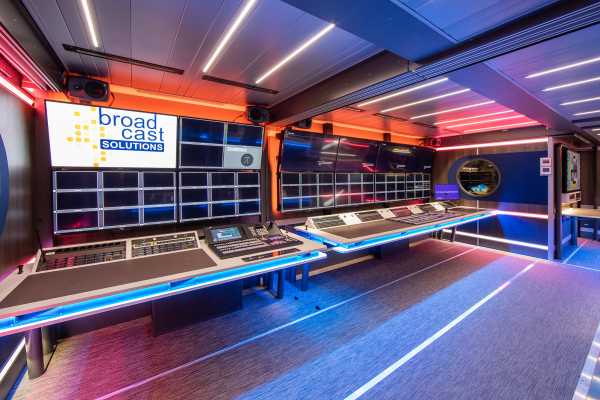 Studio Berlin relies on Apantac KVM over IP system in new OB truck Ü10