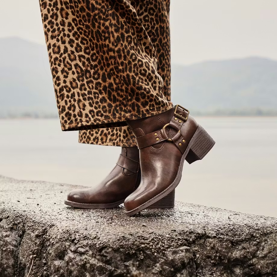 a7fb8aea9ffc4be1a04eb61c70fb015a77909d81