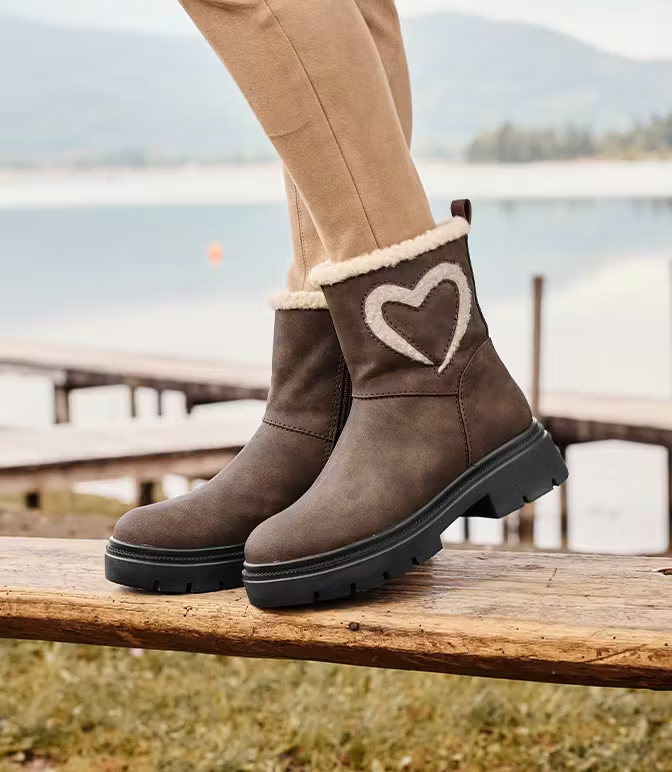 9de227a22c79606caead5ecf565dc01844512970