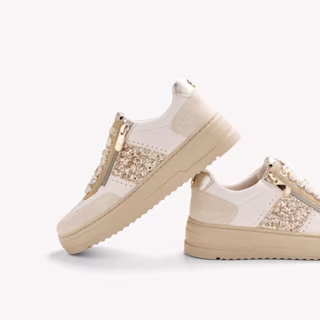 Sneaker mit Reißverschluss