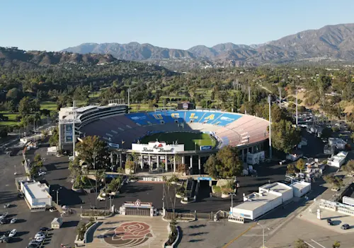 Pasadena's Rose Bowl Stadium Welcomes International Soccer Friendly