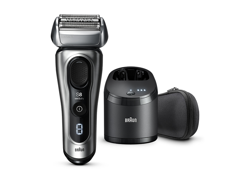 Series 8 8467cc Wet & Dry shaver with 5-in-1 SmartCare center and 