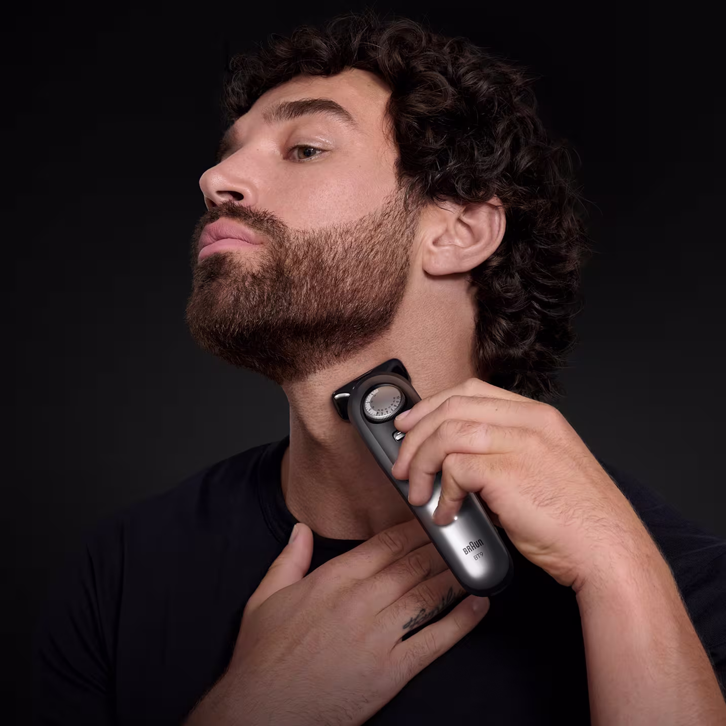 מעצב זקן ושיער Beard Trimmer Series 9 BT9520 מבית Braun