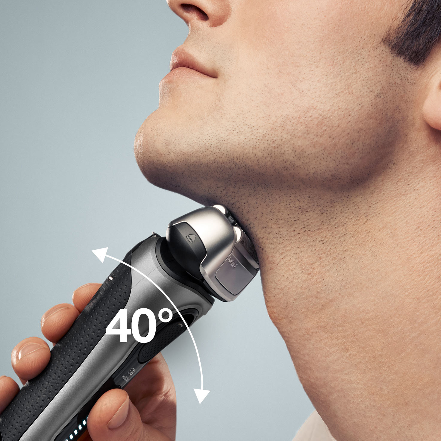 Series 8 8467cc Wet & Dry shaver with 5-in-1 SmartCare center and
