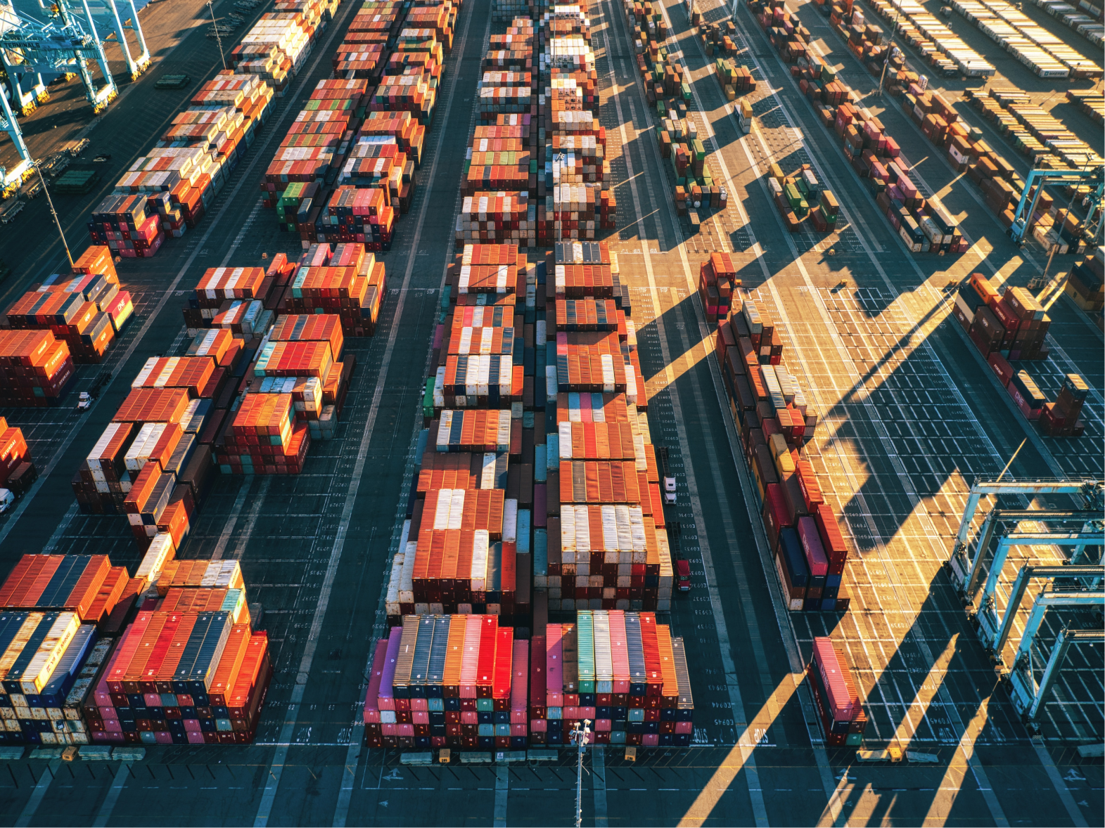 Containerlager in Hamburg