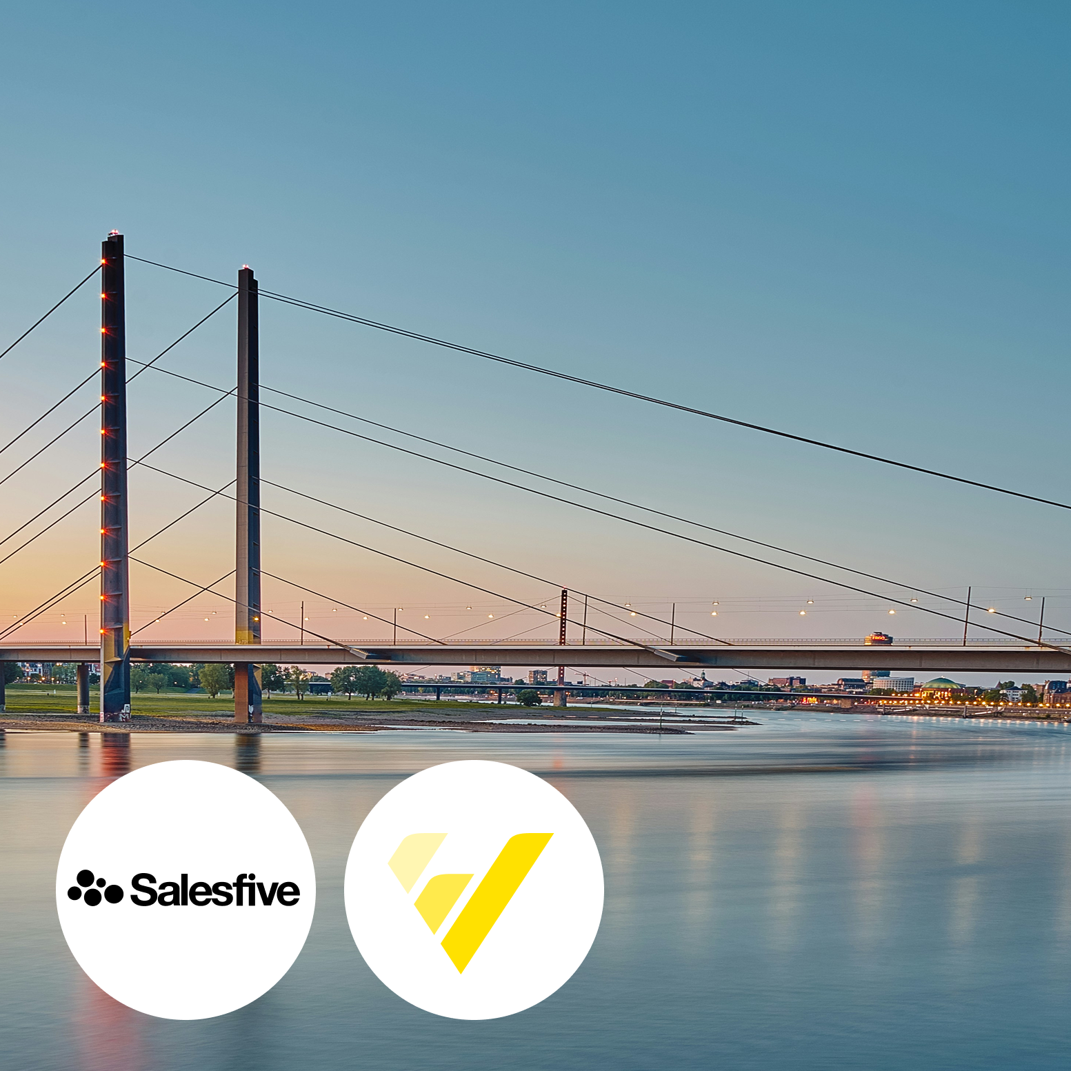 Blick auf Brücke in Düsseldorf