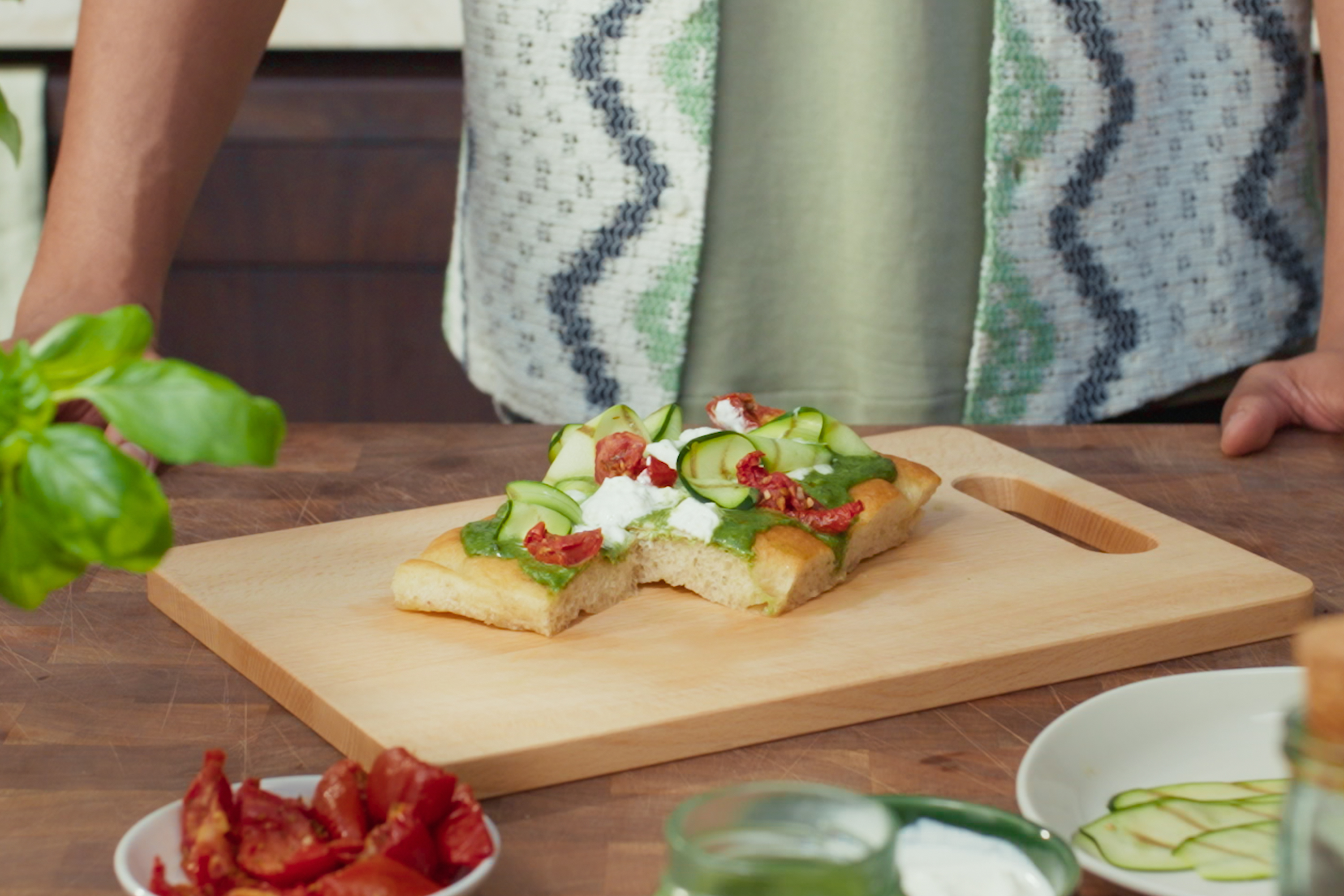 Focaccia with Pesto Barilla alla Genovese, stracciatella, sundried tomatoes and grilled zucchinis | 