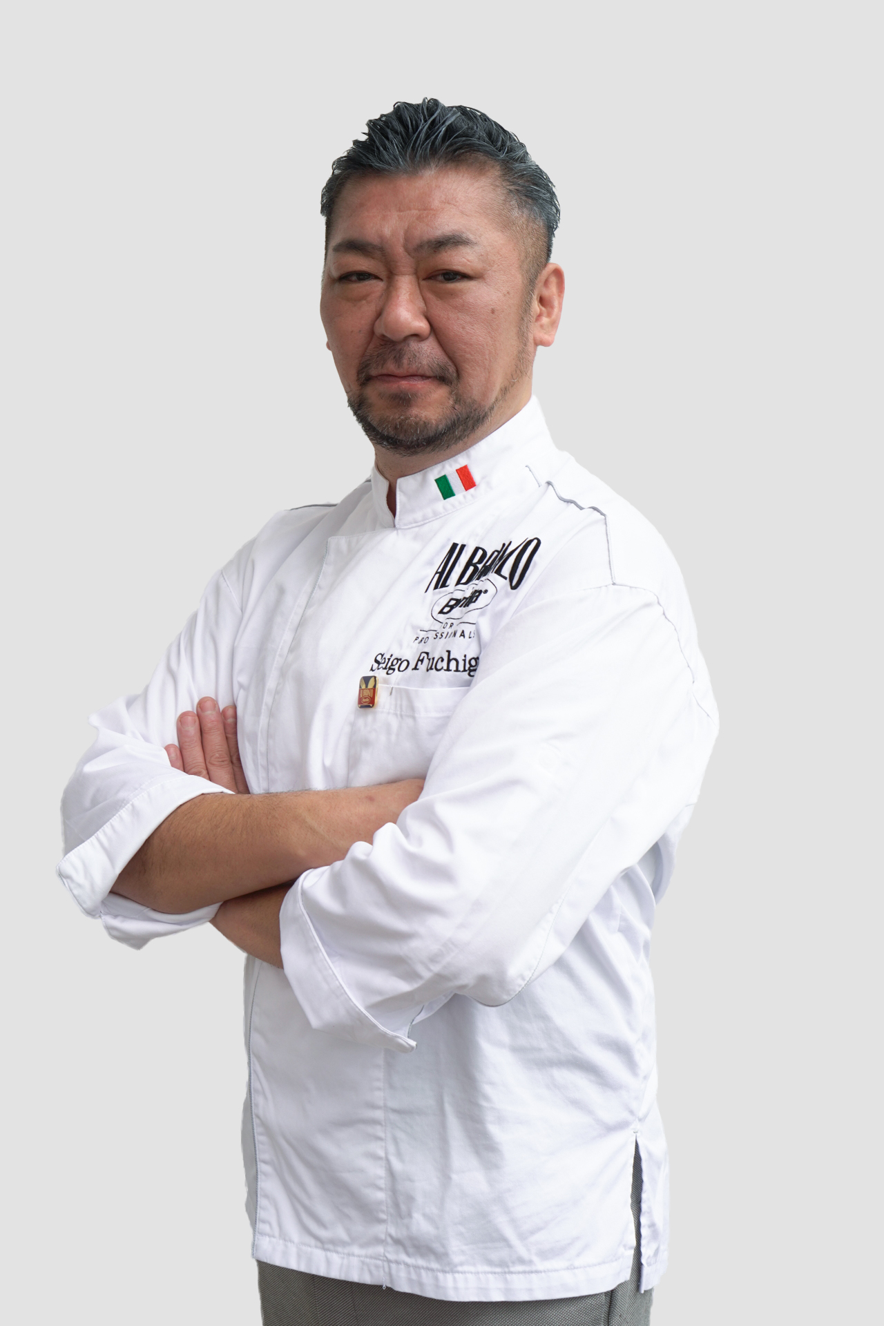 渕上誠剛シェフは、福岡市にあるレストラン「フチガミ」のシェフで、2024年バリラ・パスタ・チャンピオンシップ・アジア大会の優勝者です。