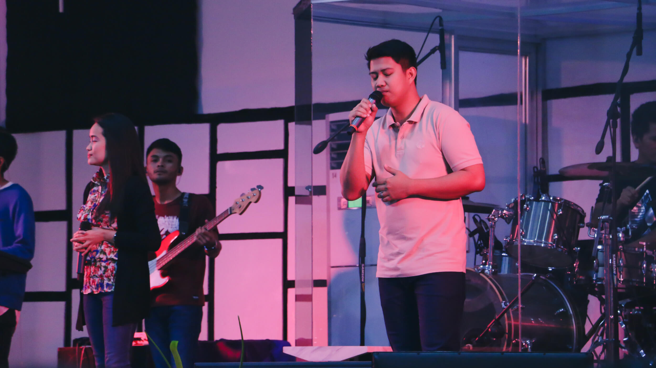 Praise and worship during the 2019 Prophetic Conference at Christ Fellowship Church International in General Santos City.