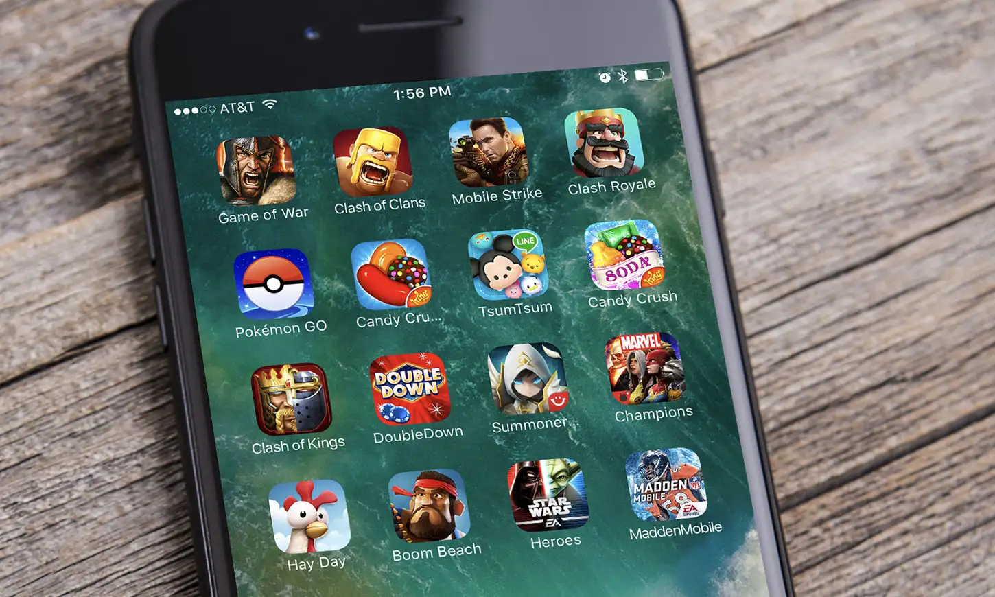 2016's Top Mobile Games Hero Image