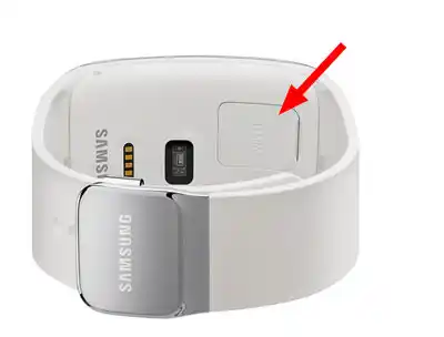 lt="SIM card door on Galaxy