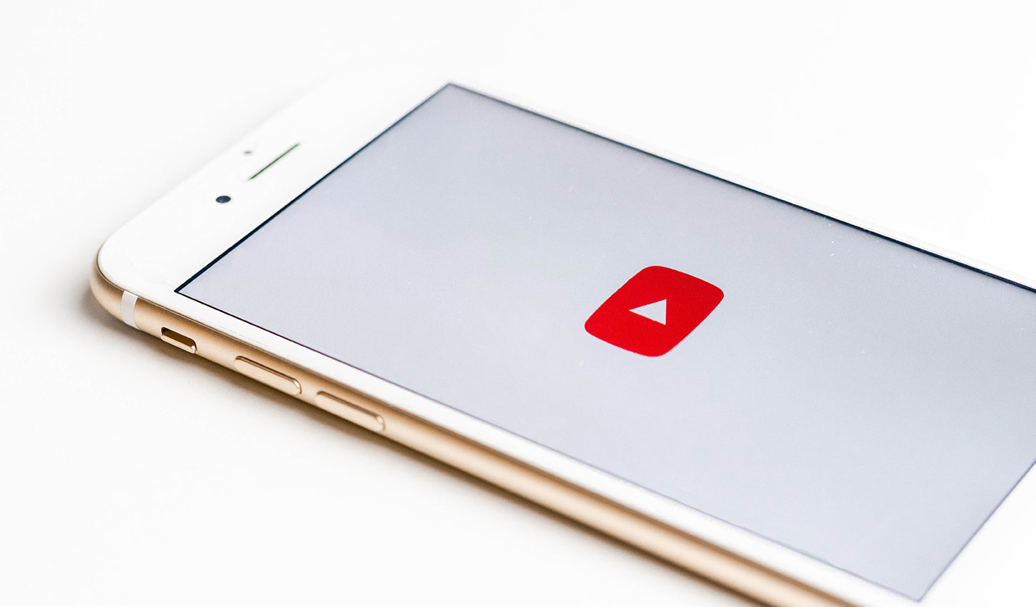 YouTube Reaches $1 Billion Revenue in User Spending