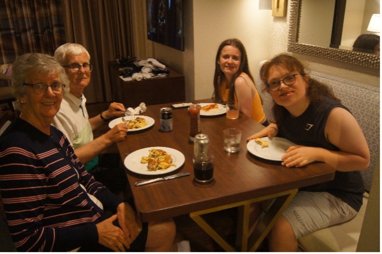 Erin, Neve, Grandma and Grandad in Hawaii