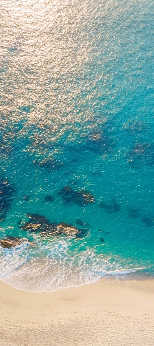 leftside-hero-beach