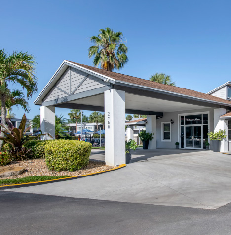 Orbit One Vacation Villas pool